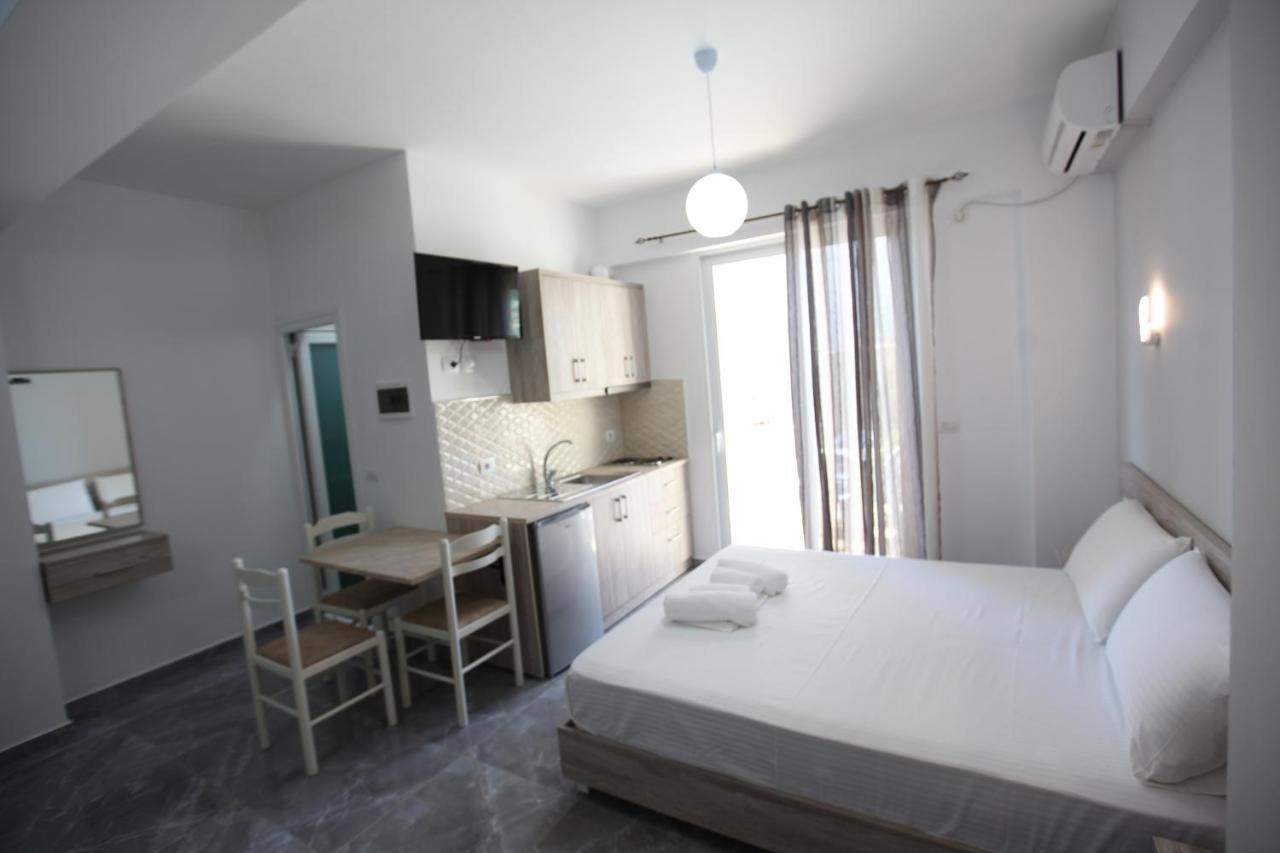 Villa Baka Sarandë Esterno foto